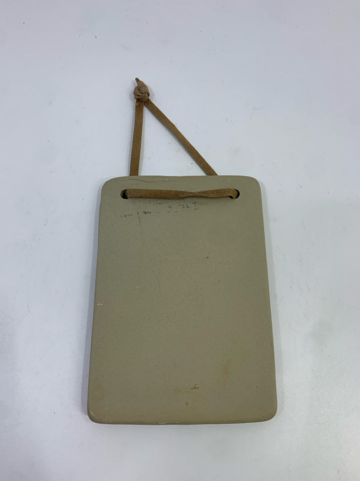 DREAMS BECOME MIRACLES CERAMIC PLAQUE.