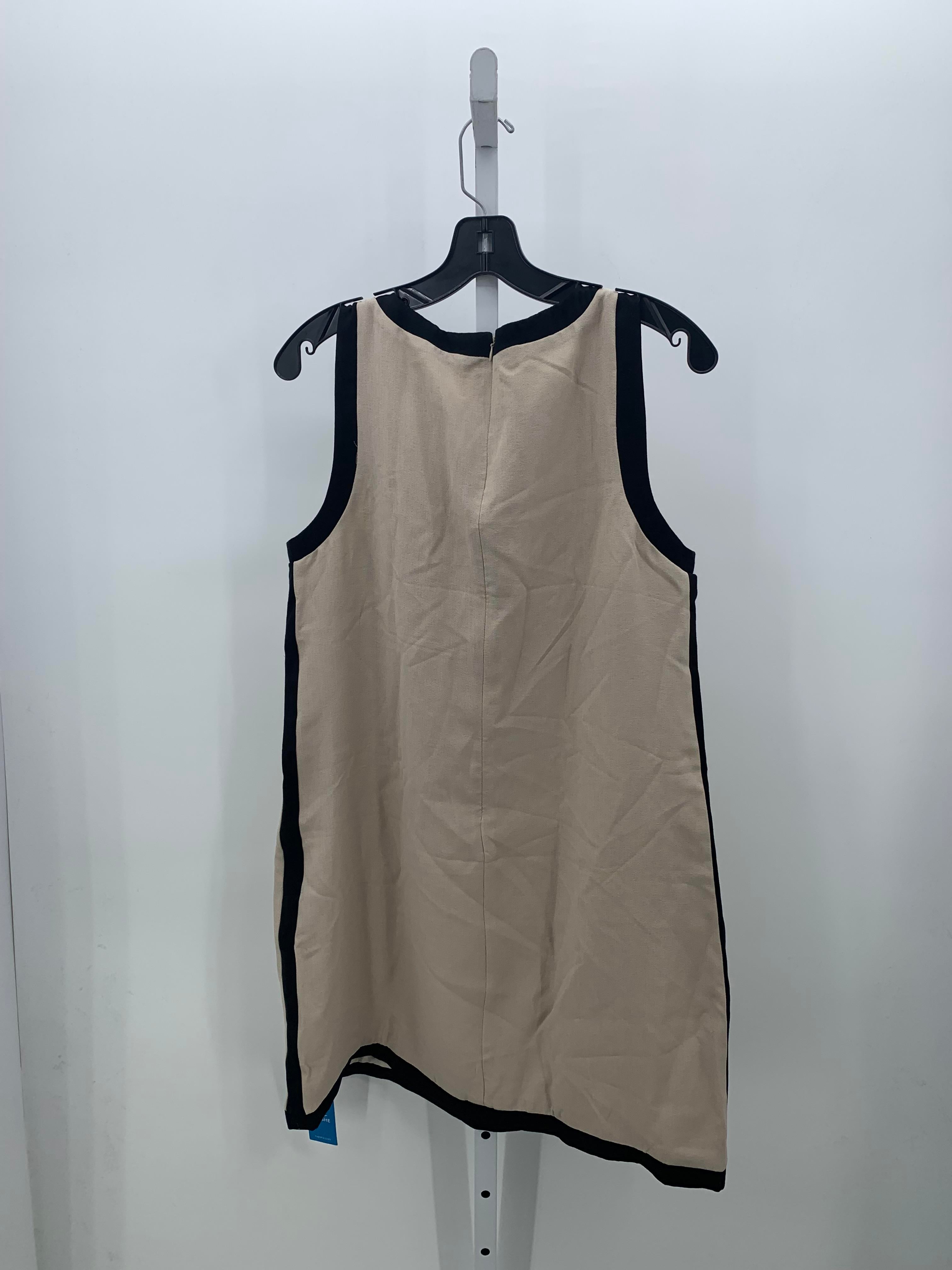 Size Large Misses Sleeveless Dress