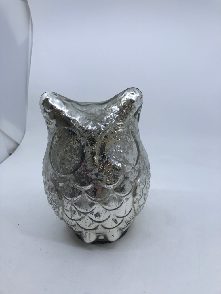 METALLIC MERCURY GLASS TEXTURED OWL.