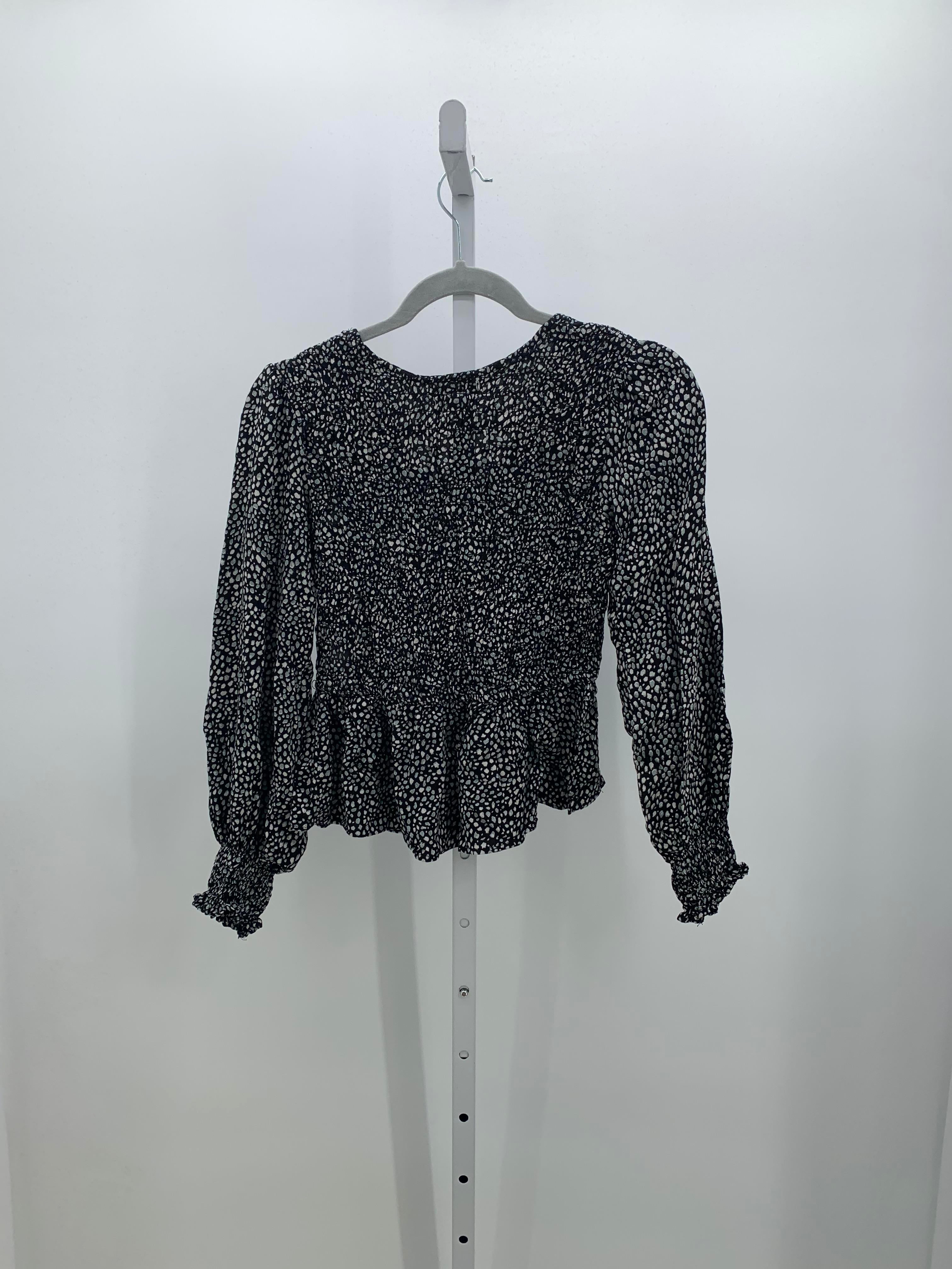 Japna Size Medium Juniors Long Sleeve Shirt