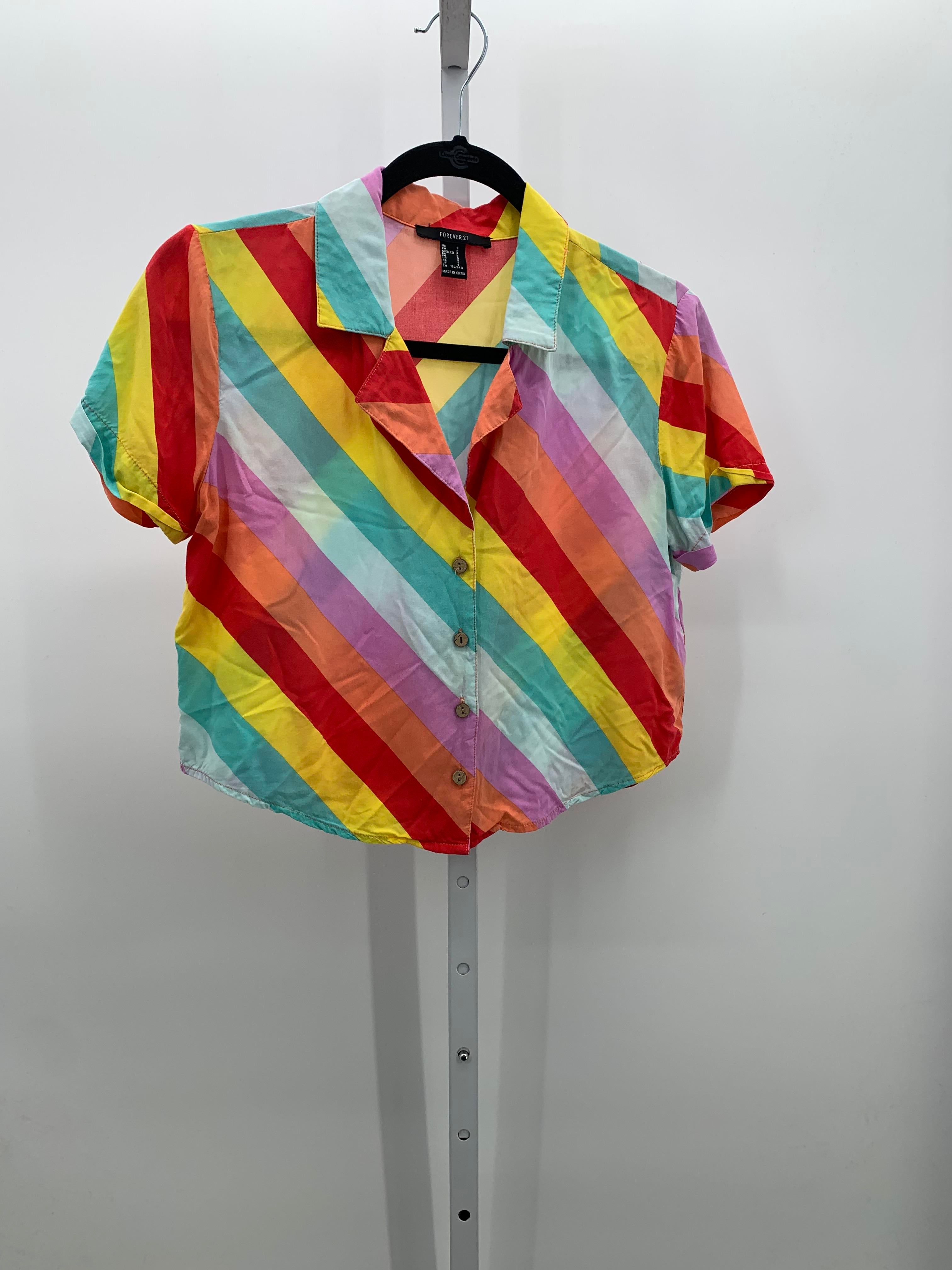 Forever 21 Size Small Juniors Short Sleeve Shirt