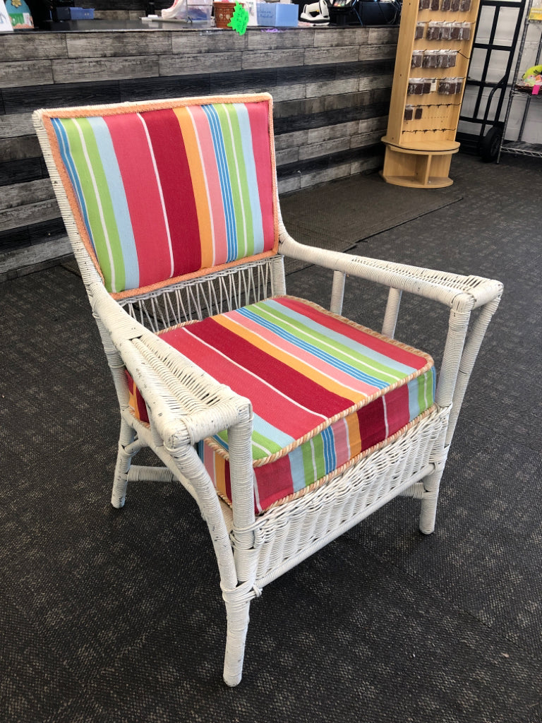 OUTDOOR WICKER CHAIR W/STRIPE CUSHION.