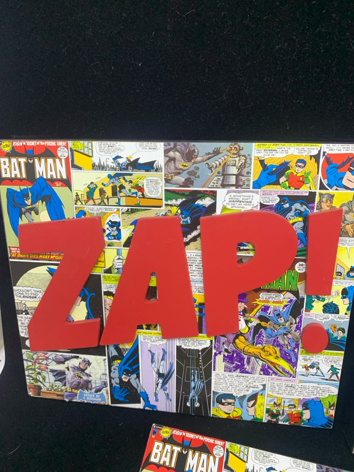 3PC BATMAN COMIC WALL HANGING.