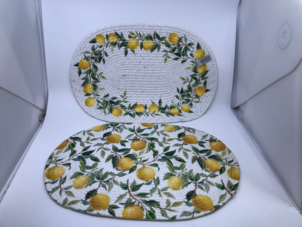 4 OVAL LEMONS PLACEMATS.