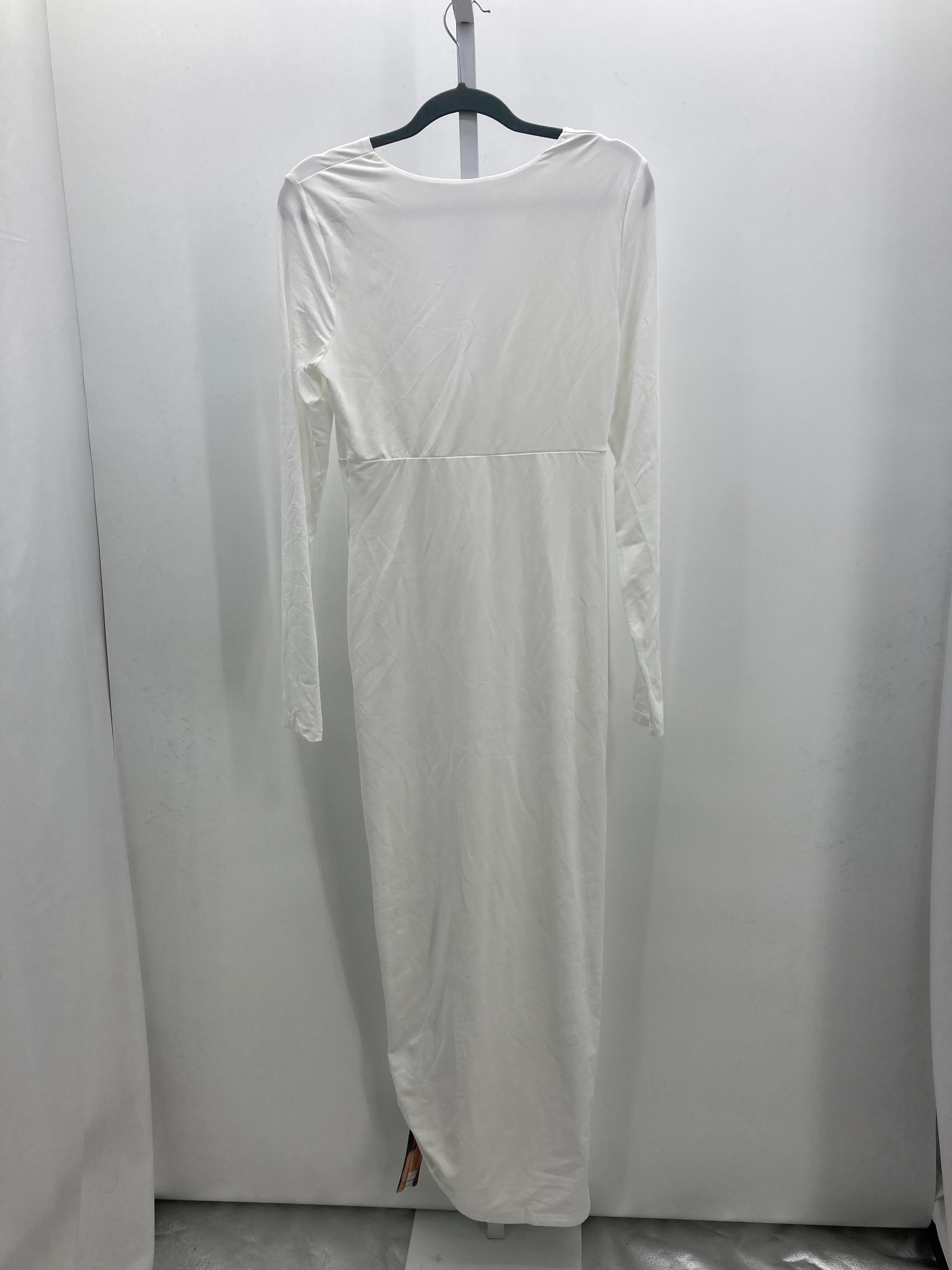 Size Large Misses Long Sleeve Dress