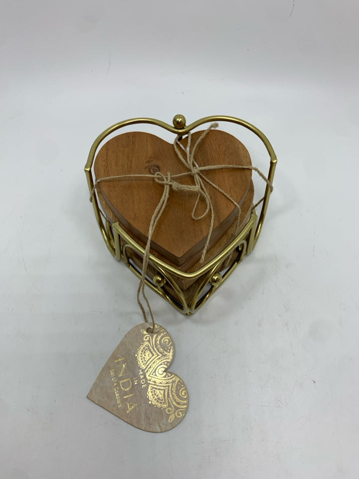 NWT WOODEN HEART COASTERS IN GOLD ORGANIZER.