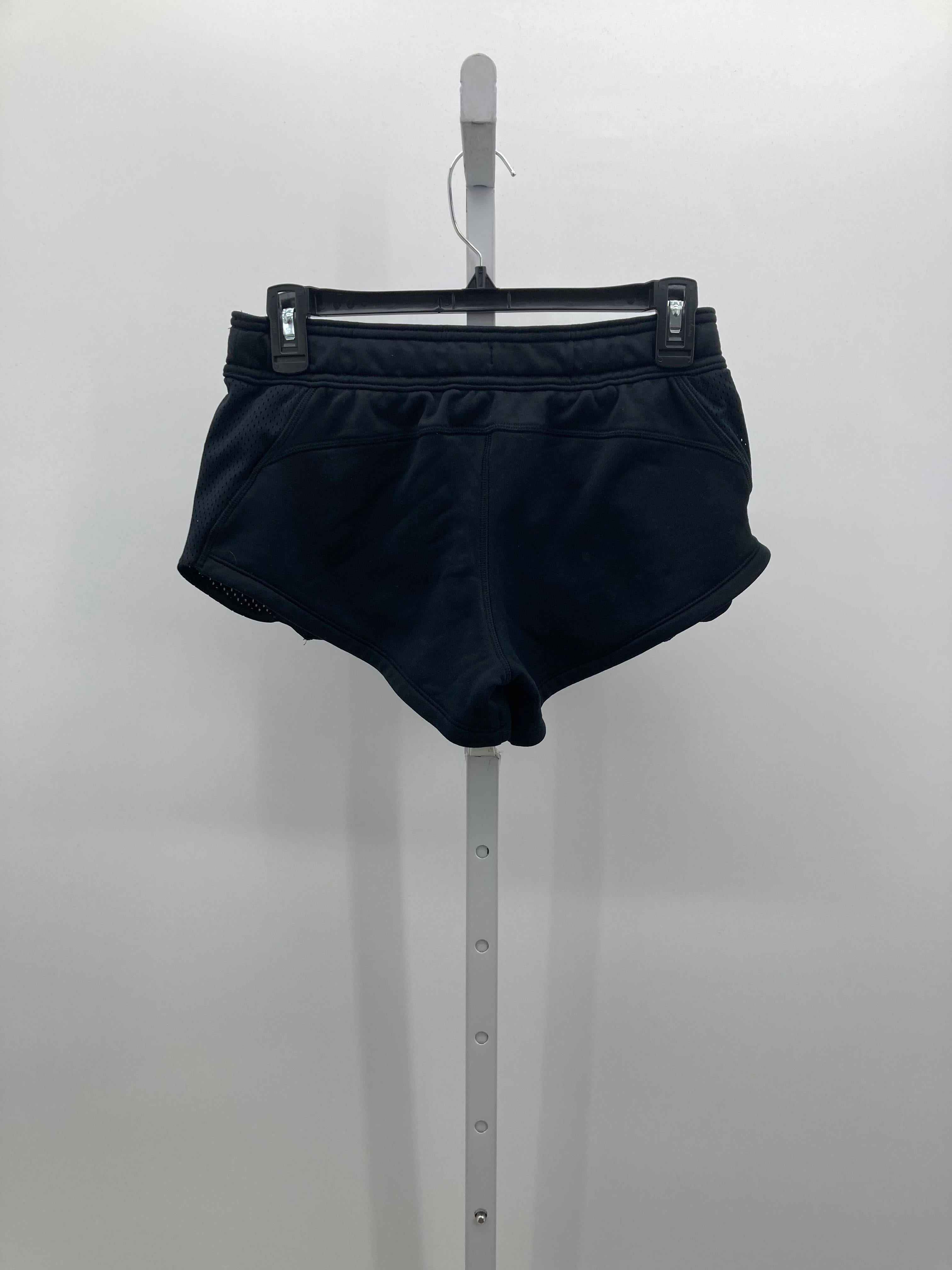 Under Armour Size Small Misses Shorts