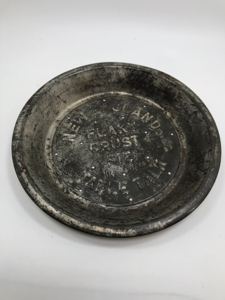 VTG TABLE TALK PIE DISH.