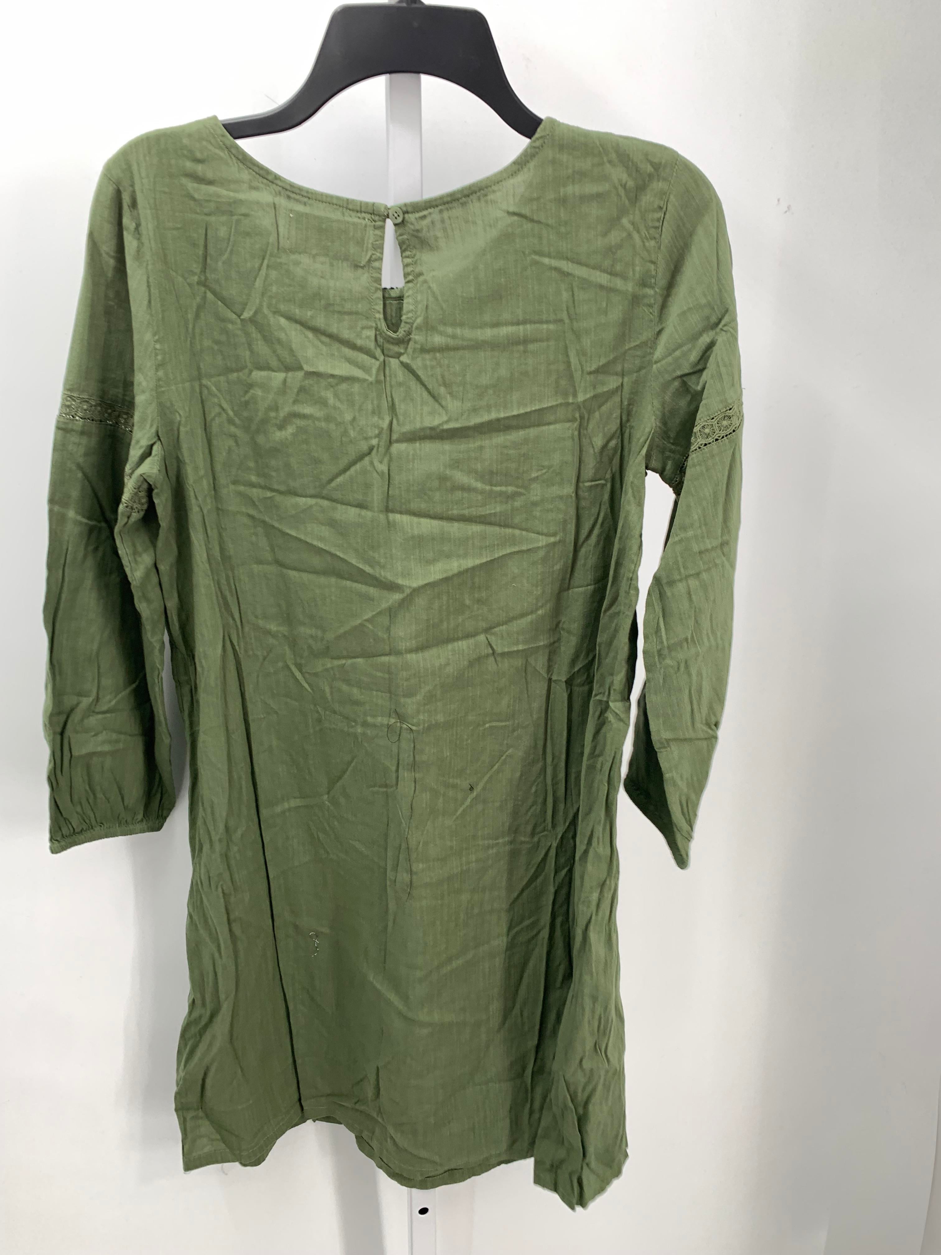 Old Navy Size 18 Plus Girls Long Sleeve Dress