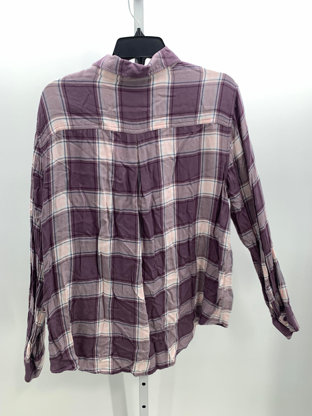 Size Extra Large Misses Long Sleeve Shirt