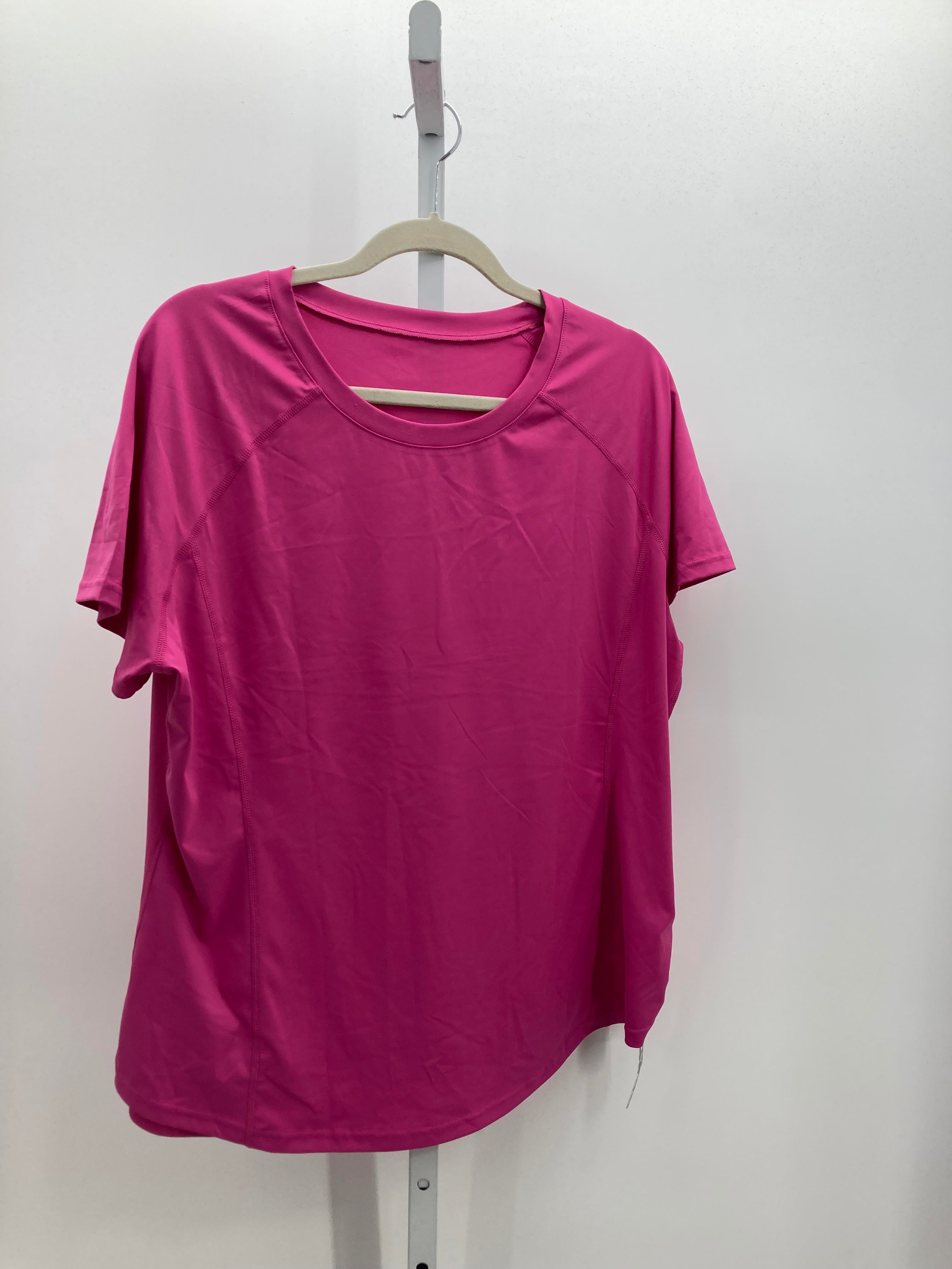 Size Extra Large Misses Short Sleeve Shirt