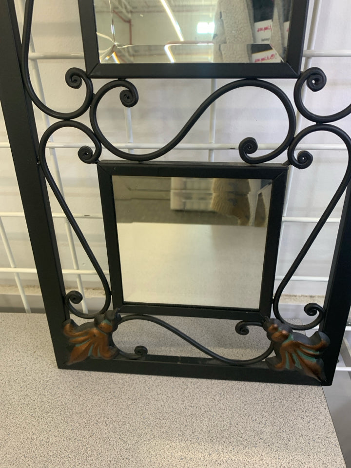 3SQUARE MIRROR METAL SCROLL WALL HANGING W/BRONZE DETAILS.