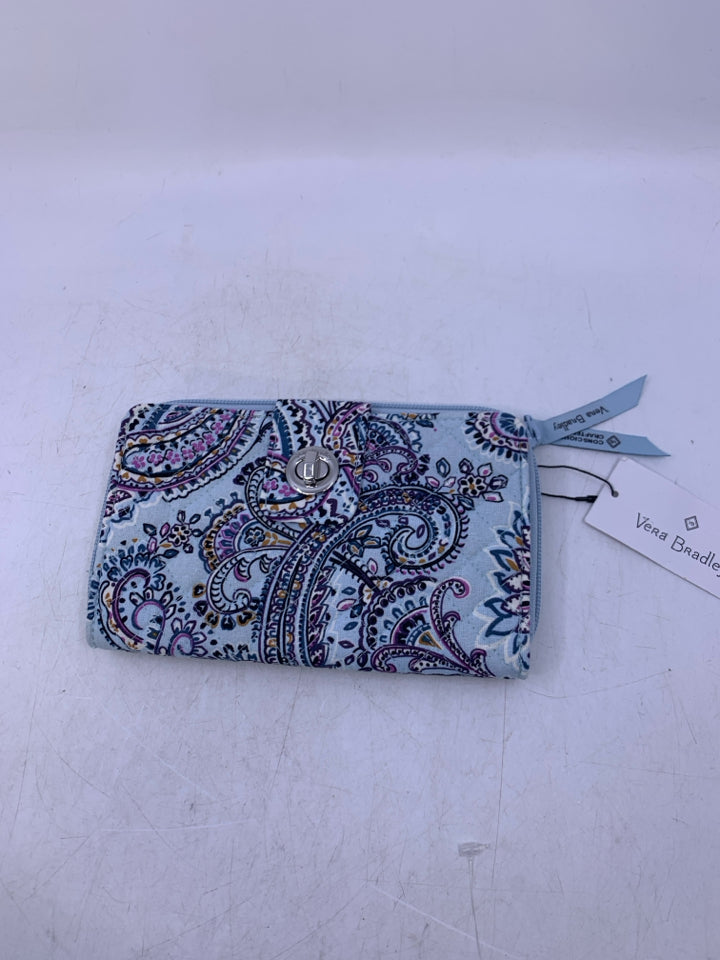 Vera Bradley RFID Turnlock Wallet Soft Sky Paislety- New With Tags