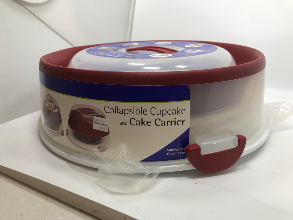 NWT COLLAPSIBLE CUPCAKE/CAKE CARRIER.