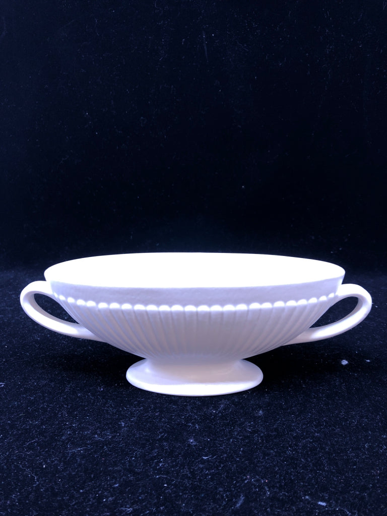 VTG OVAL WEDGWOOD SERVING DISH W/HANDLES.