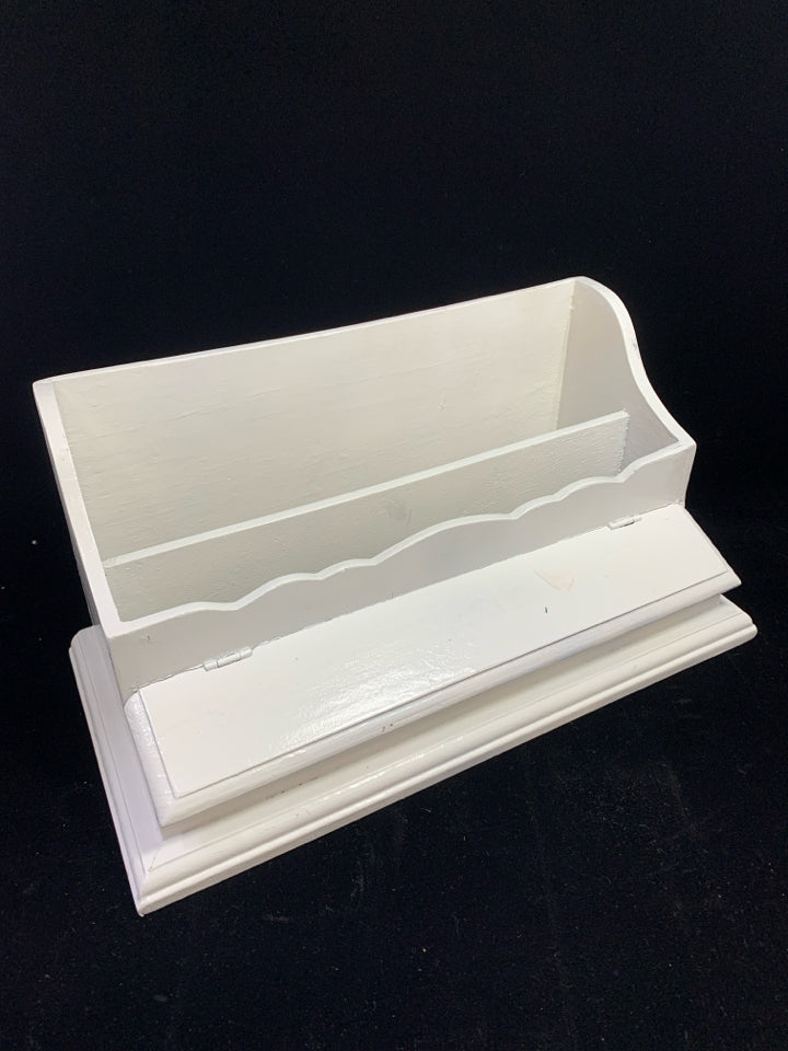WHITE WOOD DESKTOP LETTER ORGANIZER.