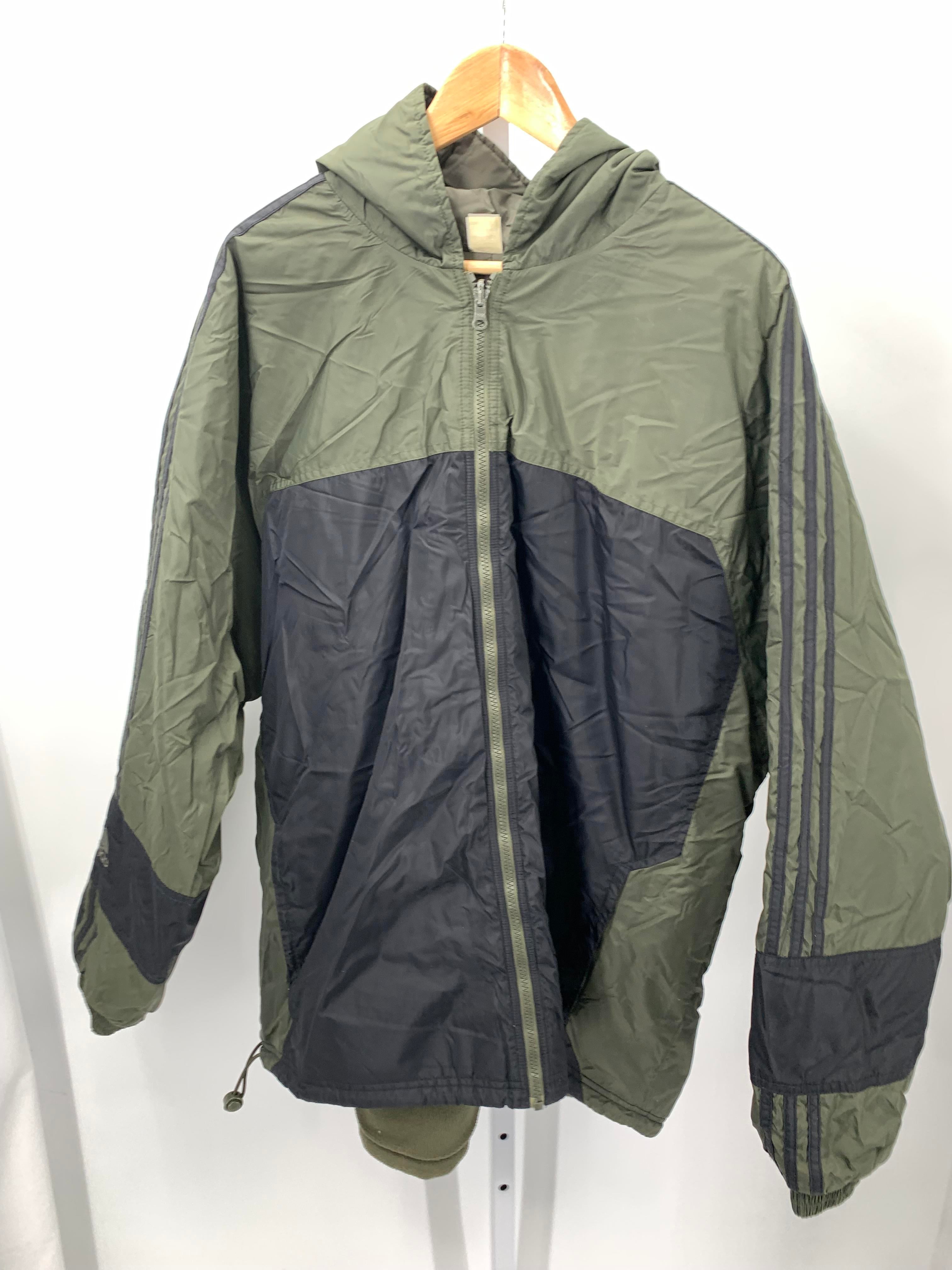 BLACK STRIPES HOODED ZIP UP