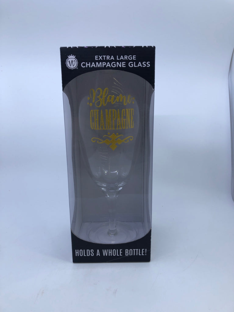 NIB EXTRA LARGE CHAMPAGNE GLASS.