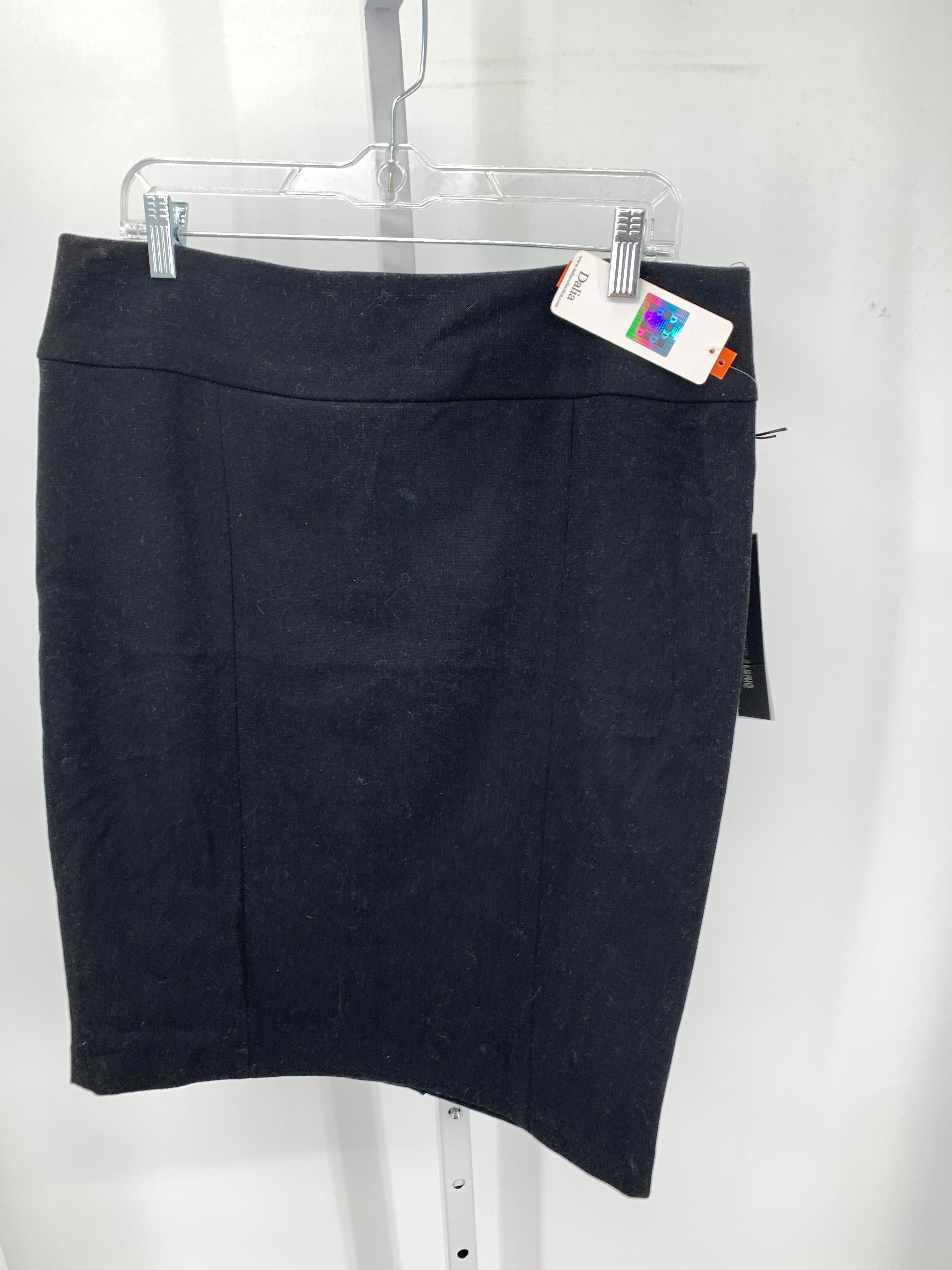 Dalia Collection Size 10 Misses Skirt