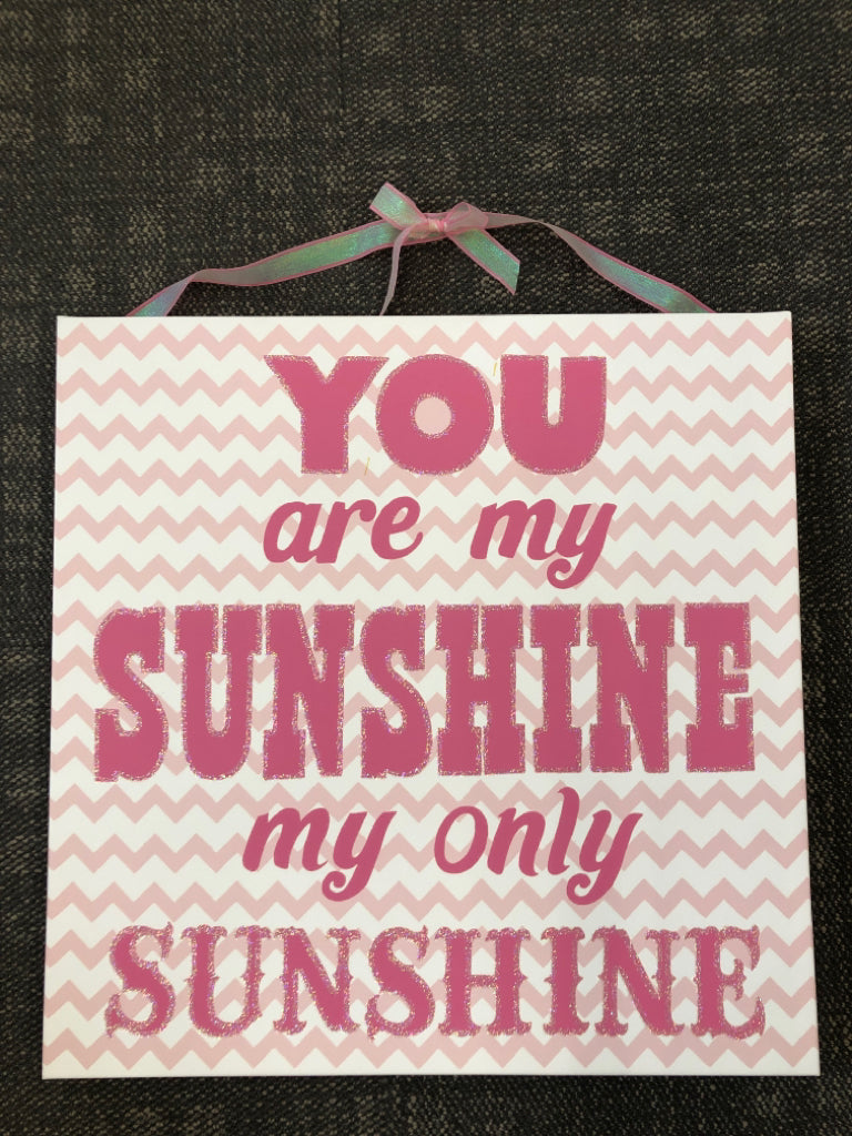 YOU ARE MY SUNSHINE PINK GLITTER CANVAS.