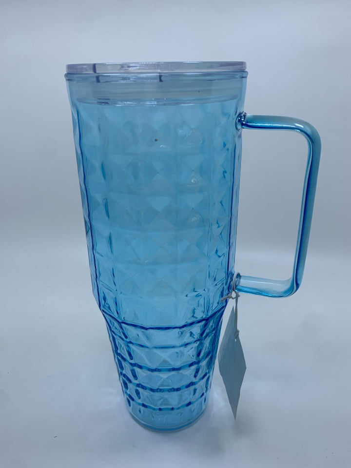NWT BLUE WATER BOTTLE W/HANDLE.