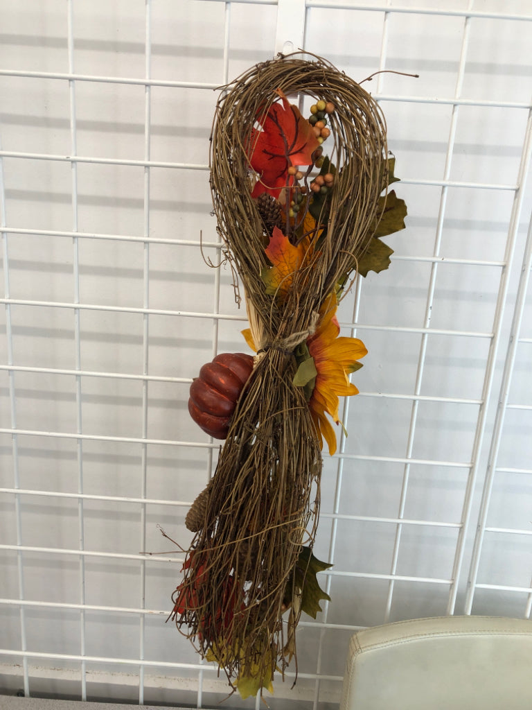 FALL SUNFLOWER FLORAL DECORATED TWIG SWAG.