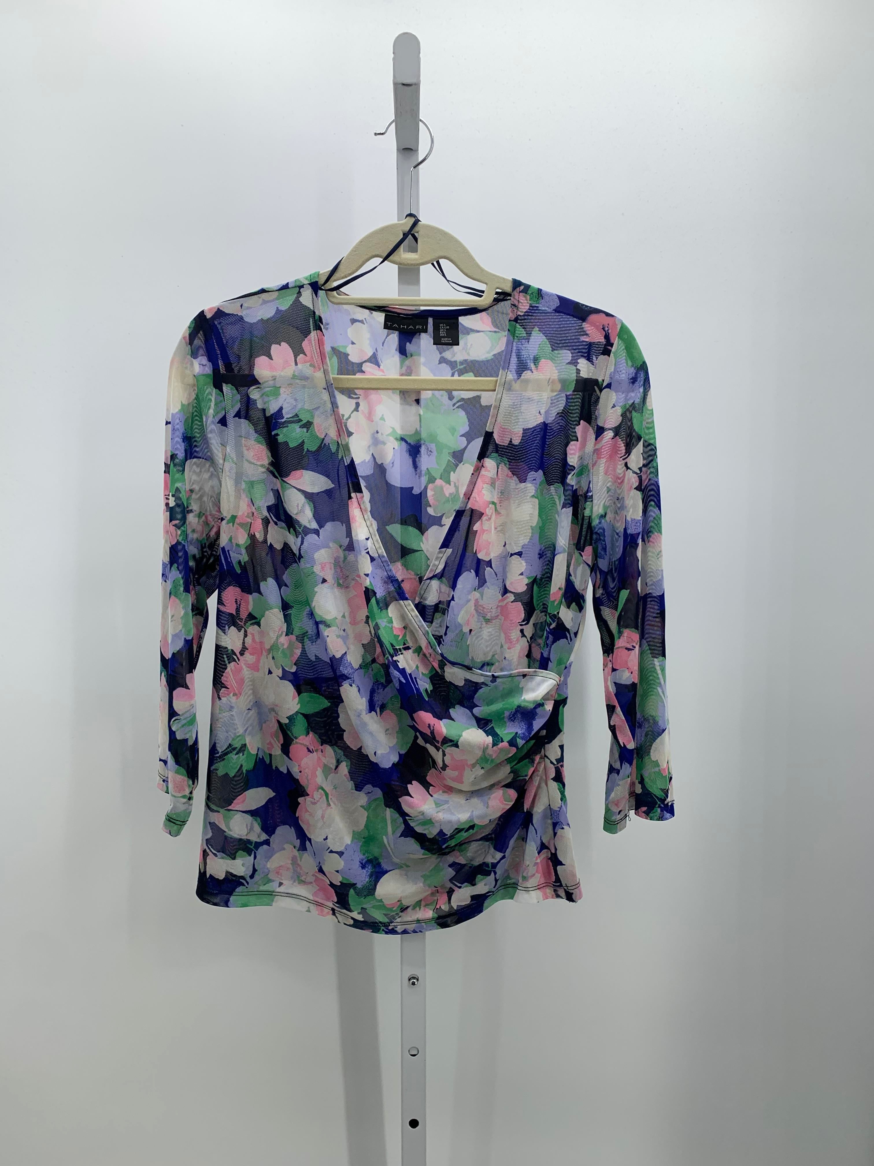 Tahari Size Large Misses 3/4 Sleeve Shirt