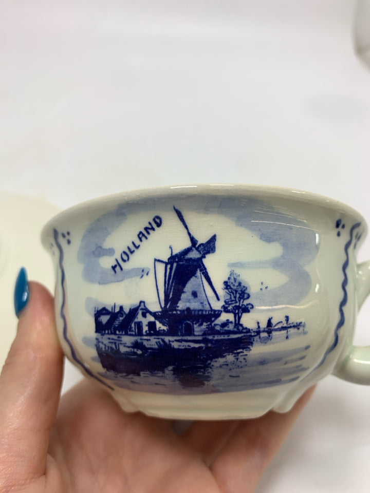 VTG HOLLAND BLUE FLOWER TEACUP/SAUCER.