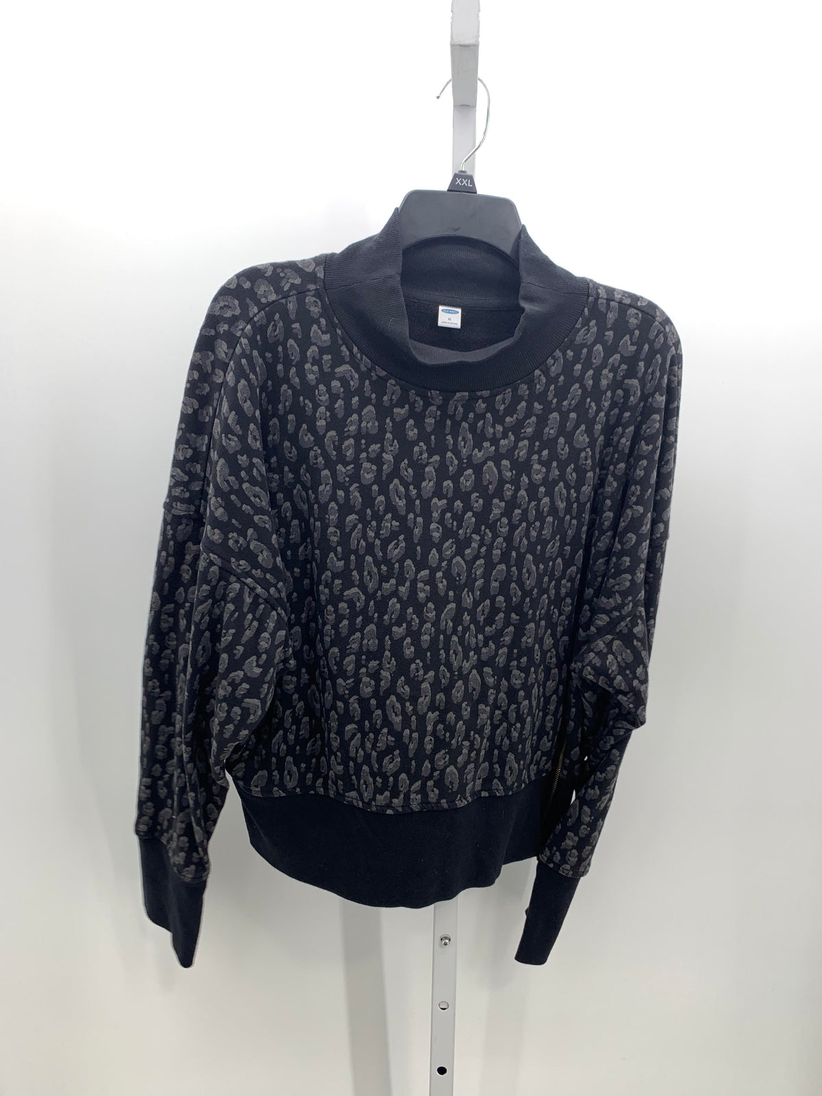 Old Navy Size Extra Large Misses Long Sleeve Shirt