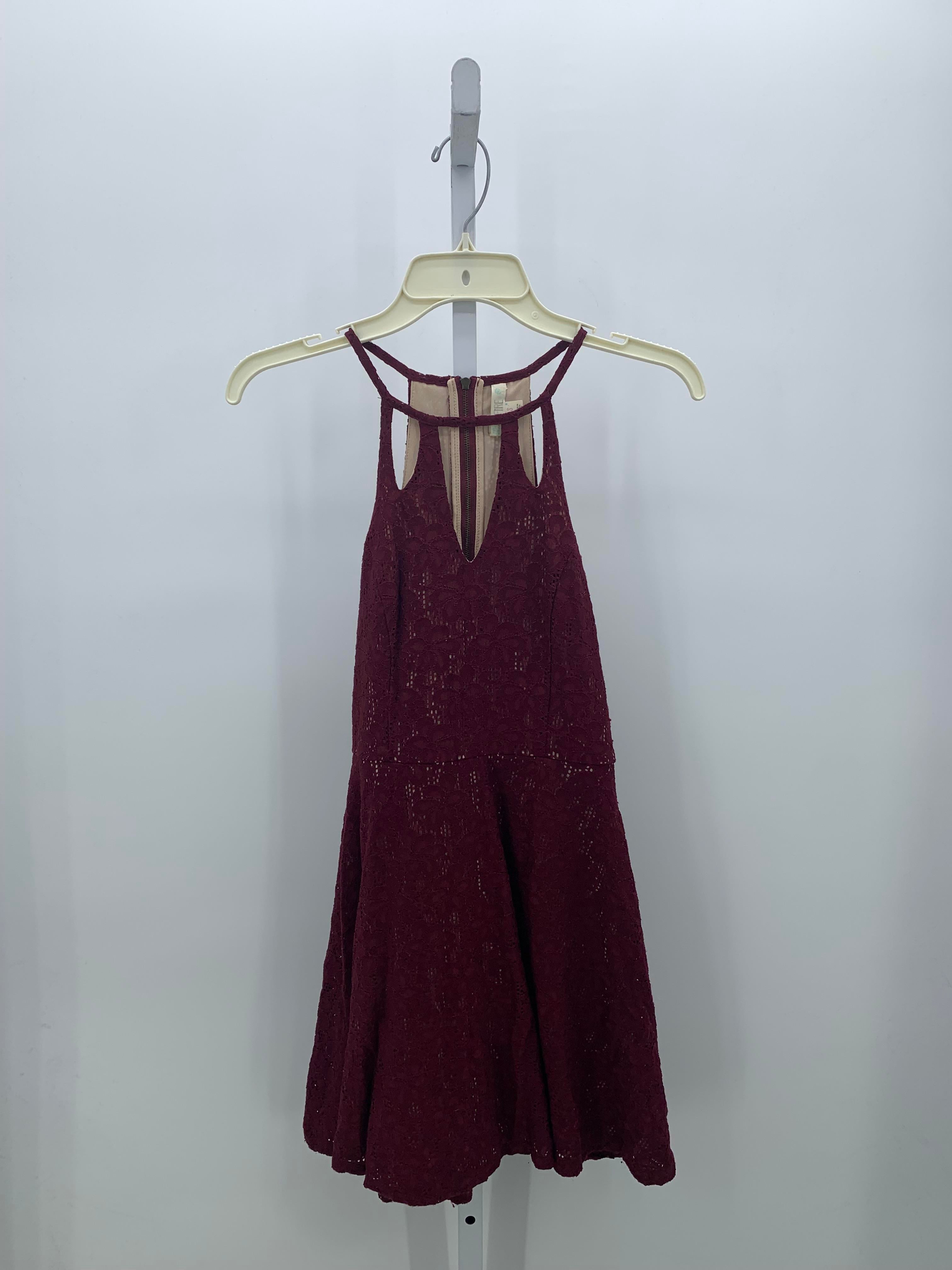 Love Fire Size Small Juniors Sleeveless Dress