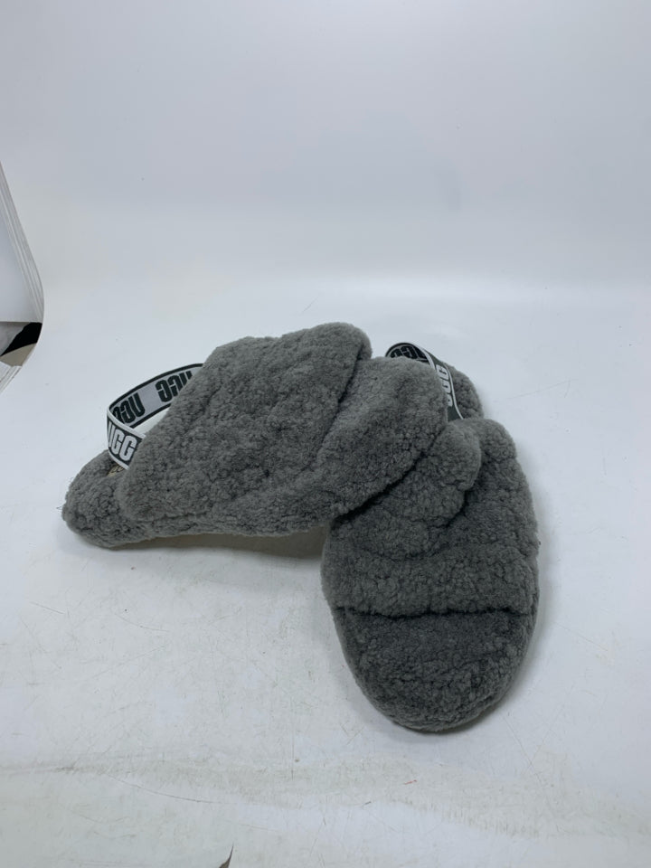 UGG Youth Fluff Yeah Slides