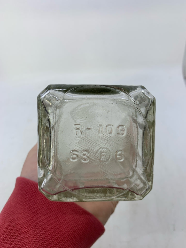 VTG EMPTY GLASS C H CRAVES & SONS DISTILLERS BOSTON EMBOSSED SQUARE DETAIL.