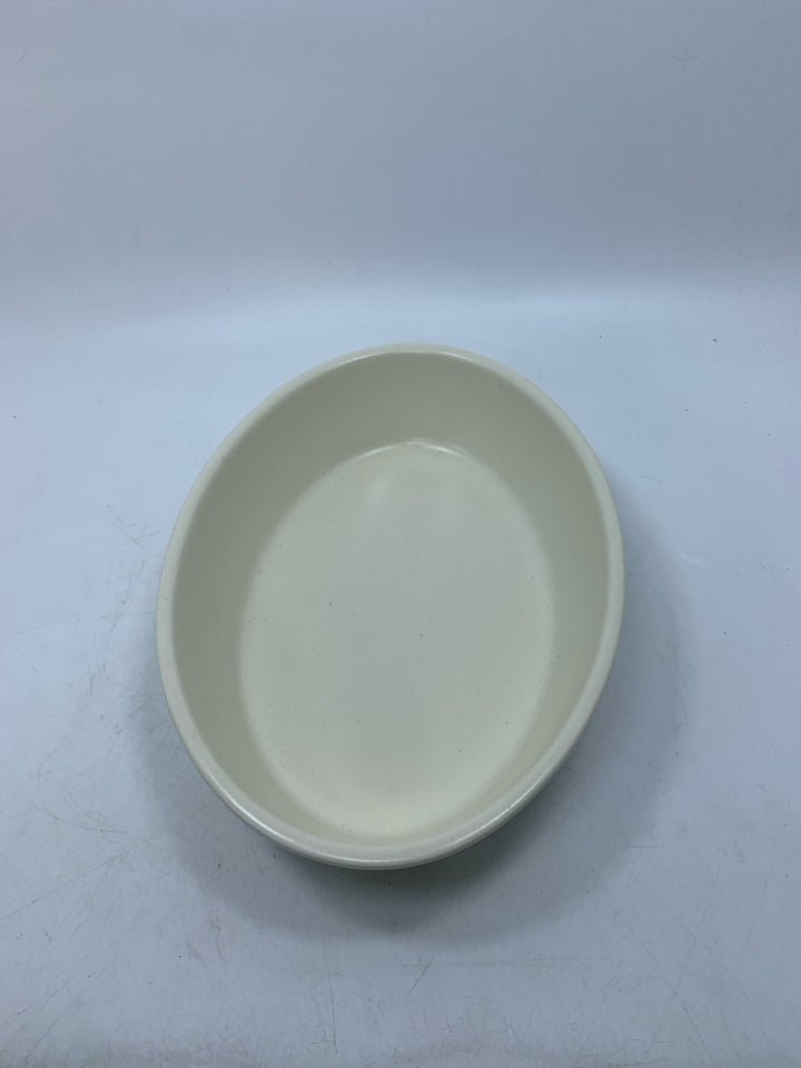 GARDEN PATTERN OVAL BAKING DISH NATUREWOOD.