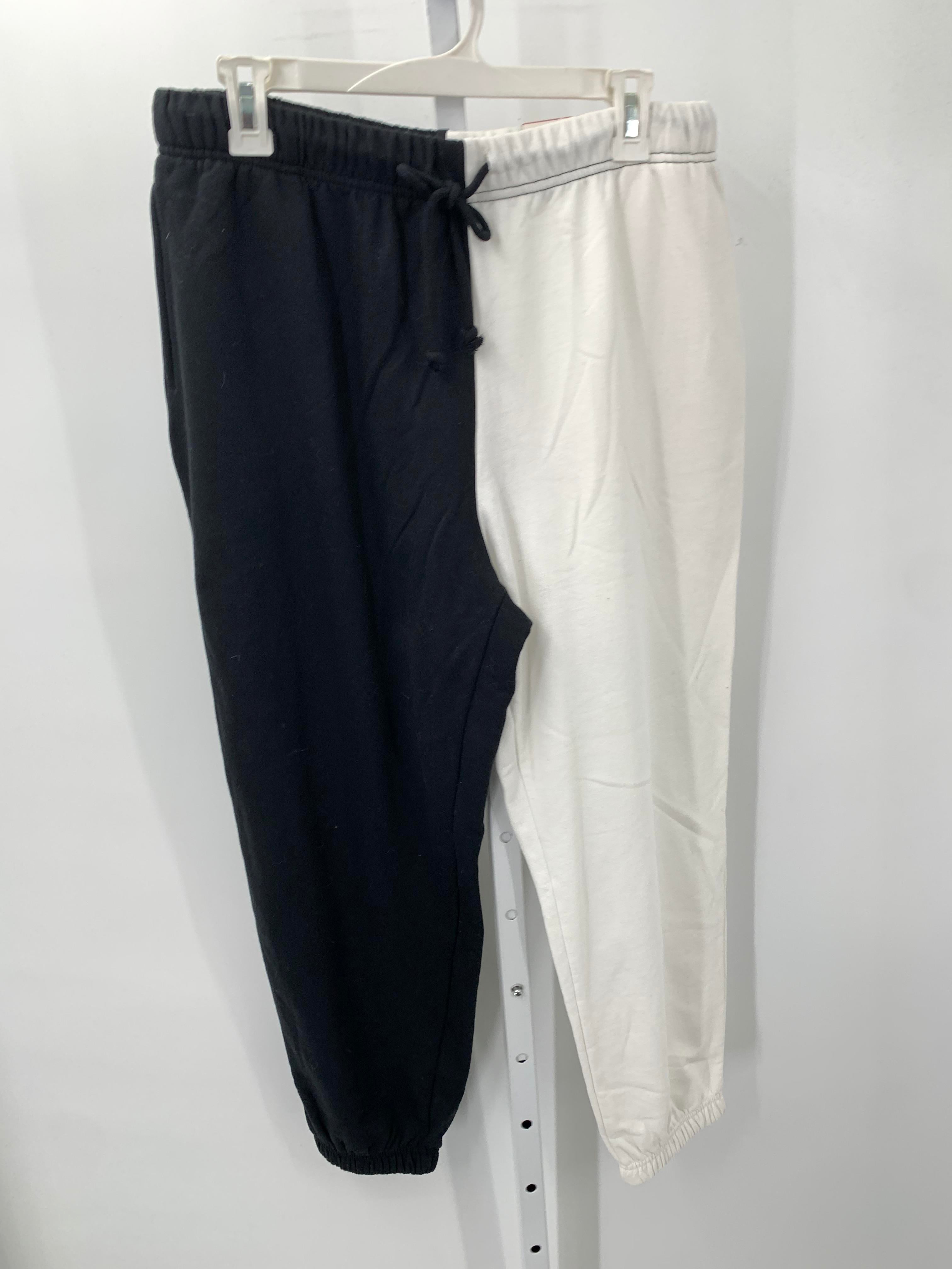 flirtitude Size Large Juniors Sweatpants