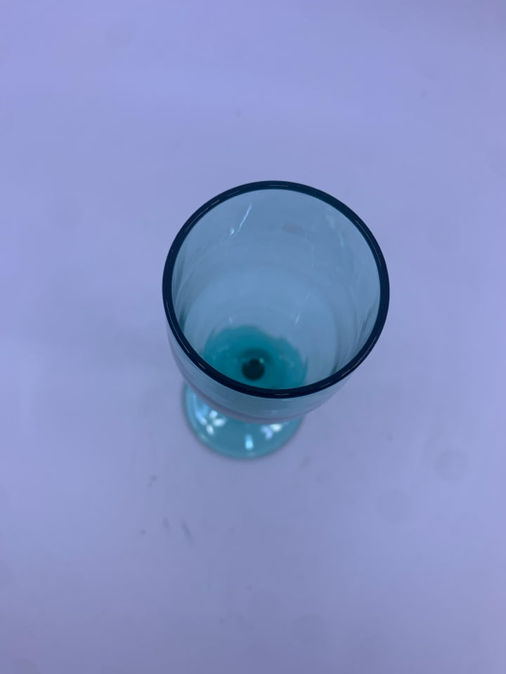6 TEAL CHAMPAGNE FLUTES.