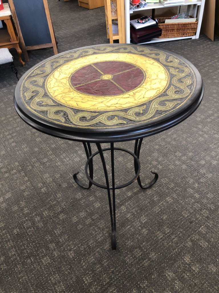 METAL FOOTED BASE W/ DETAILED COLORED FAUX WOOD TOP TABLE.