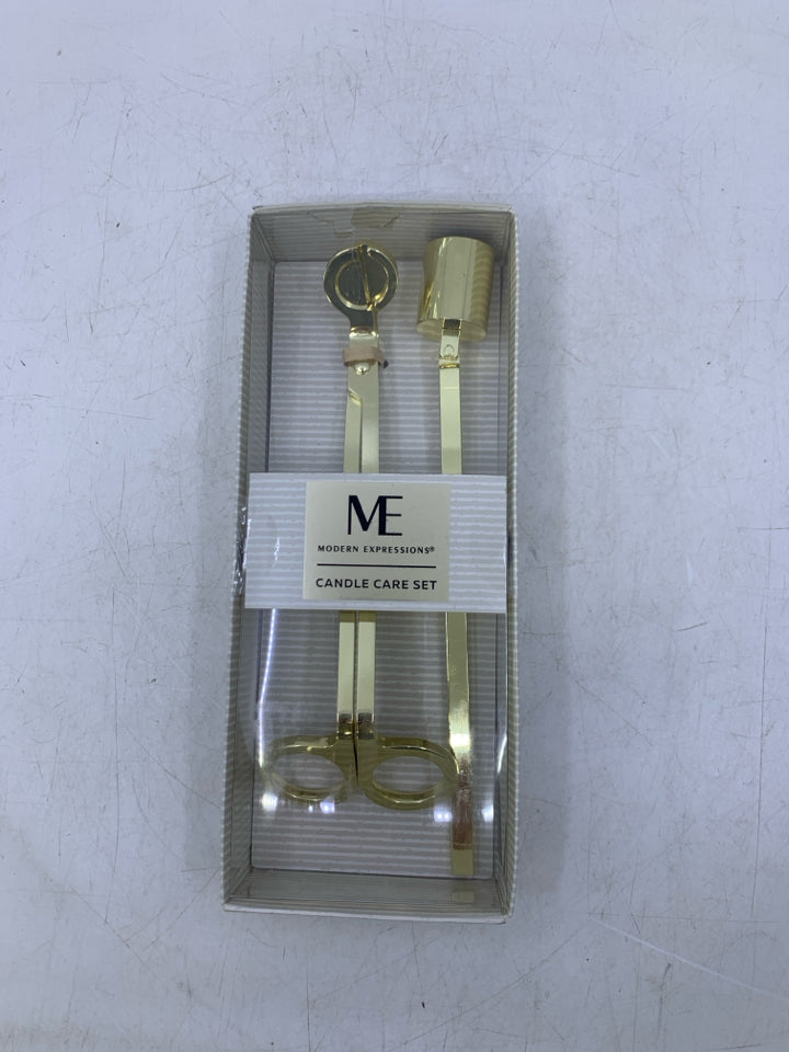 NIB 2 PC GOLD CANDLE CARE KIT.