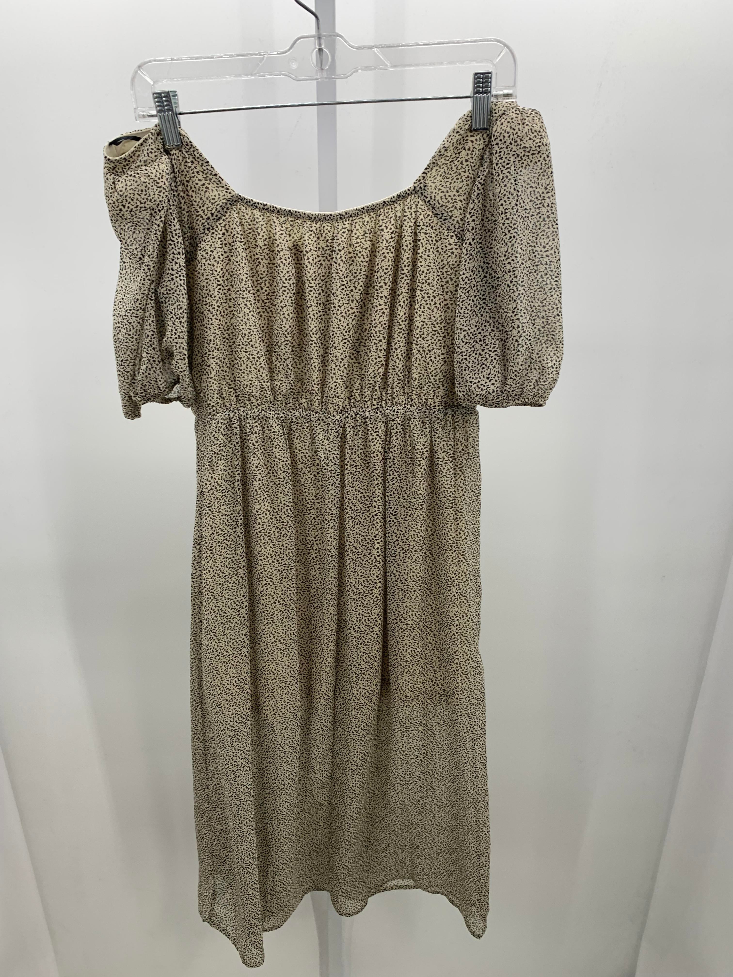 Size Small Juniors Short Sleeve Dress