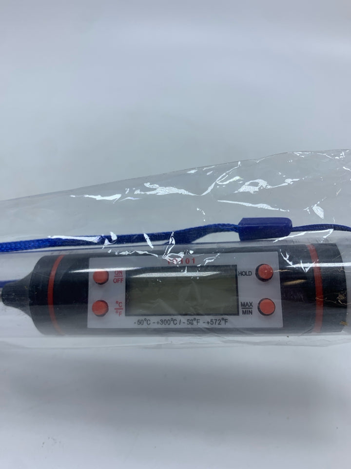 NIP DIGITAL MEAT THERMOMETER.