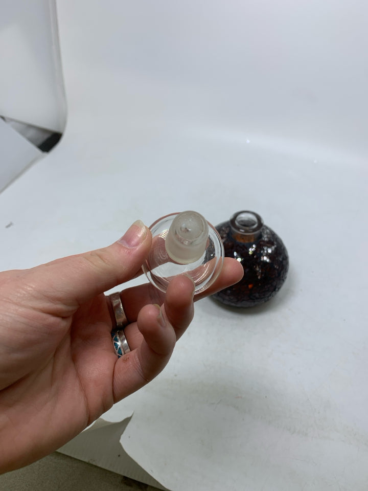MOSAIC GLASS SMALL SPHERE BOTTLE.