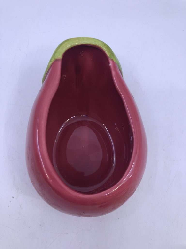 VTG EGGPLANT CANISTER.