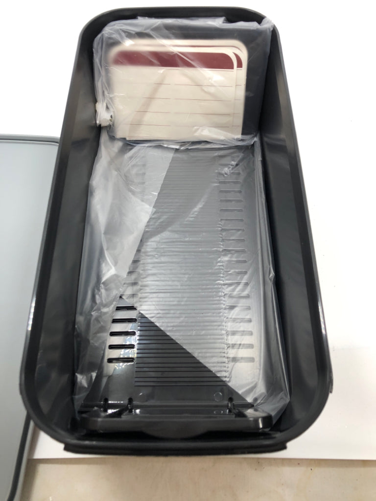 VTG MEMORY MATES STORAGE BOX RECTANGLE - TUPPERWARE.