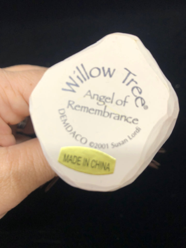 WILLOW TREE ANGEL OF REMEMBRANCE W/BOX.