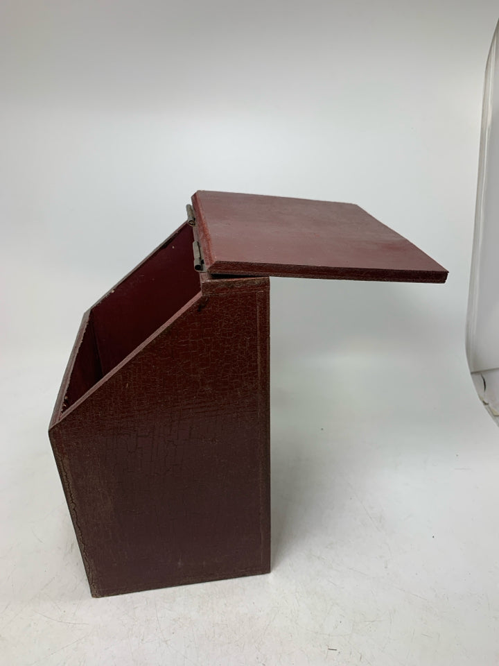 RUSTIC RED ROOSTER COFFEE BIN W/ FLAP LID DECORATIVE.