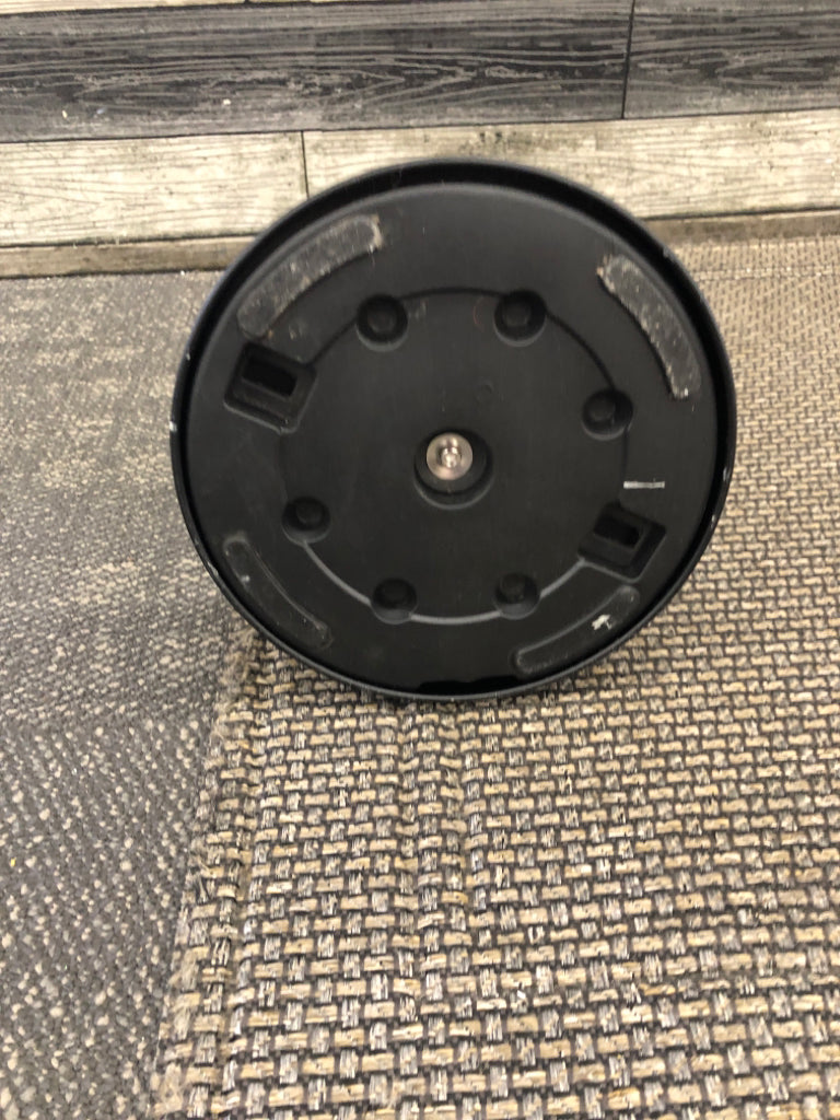 TP FLOOR STAND.