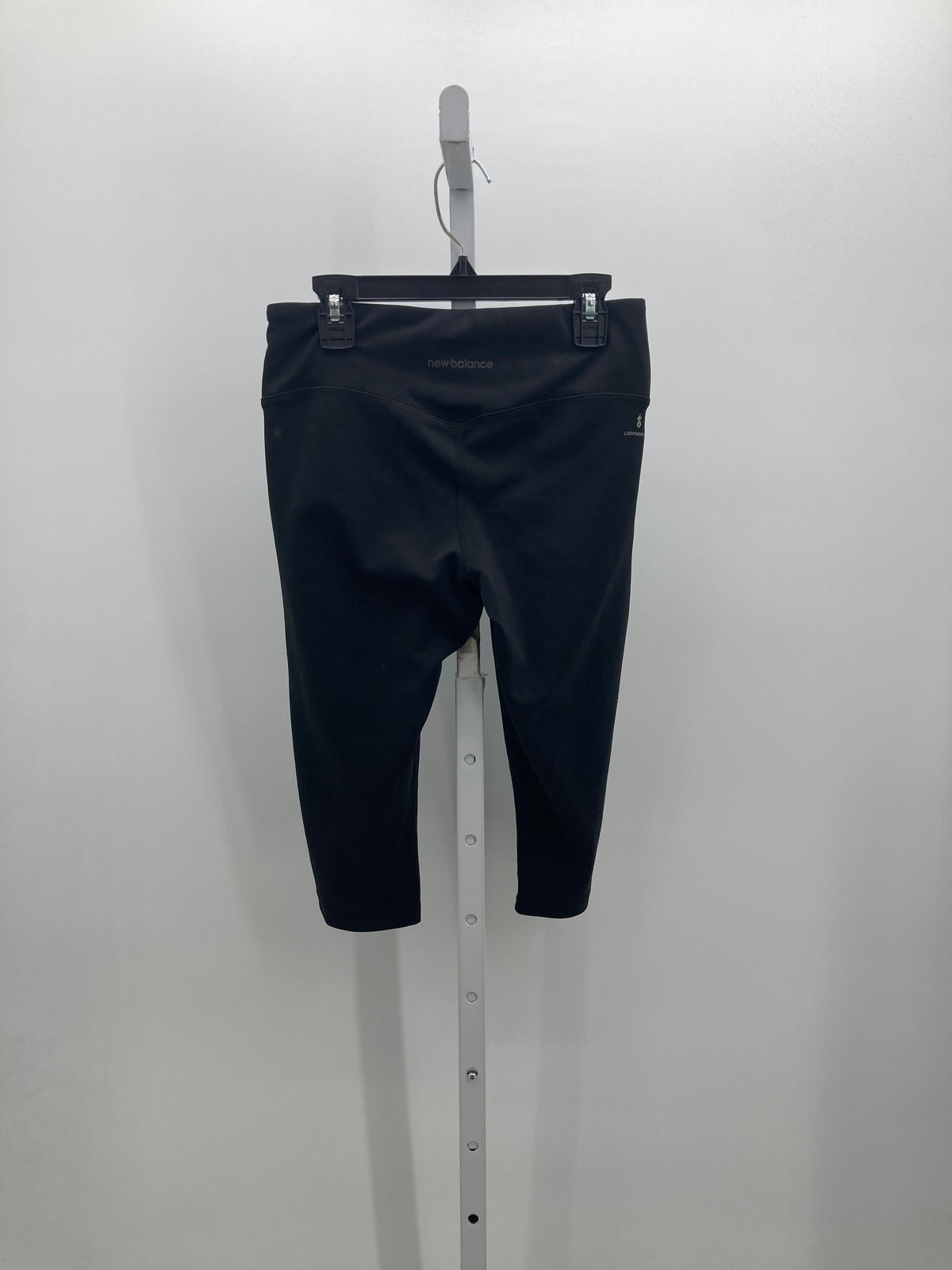 New Balance Size Small Misses Capri Pants