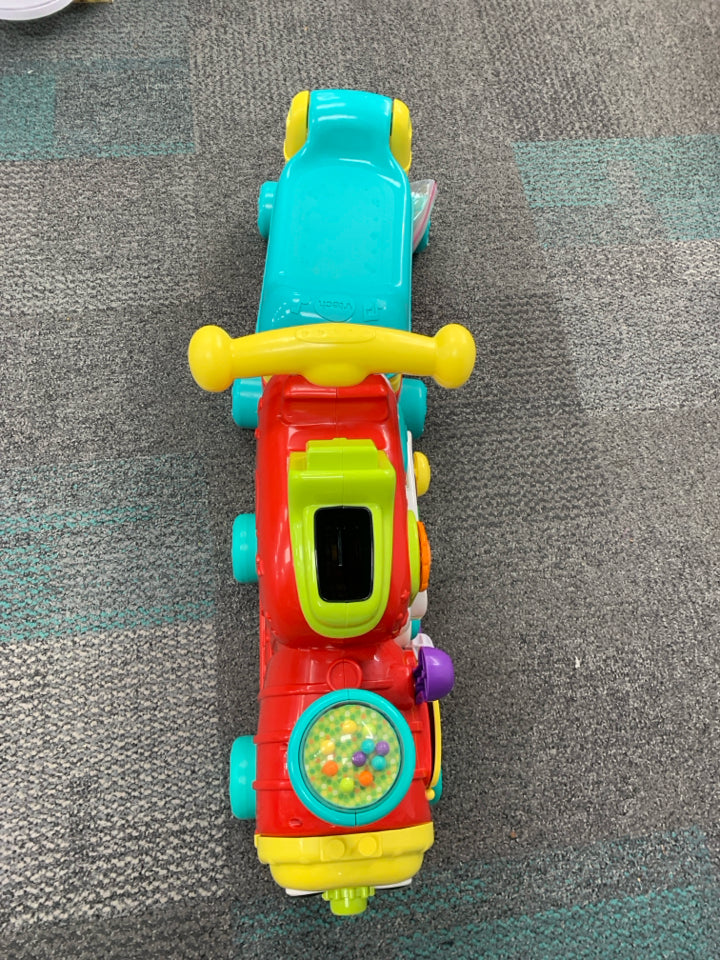 VTech 4-in-1 Learning Letters train