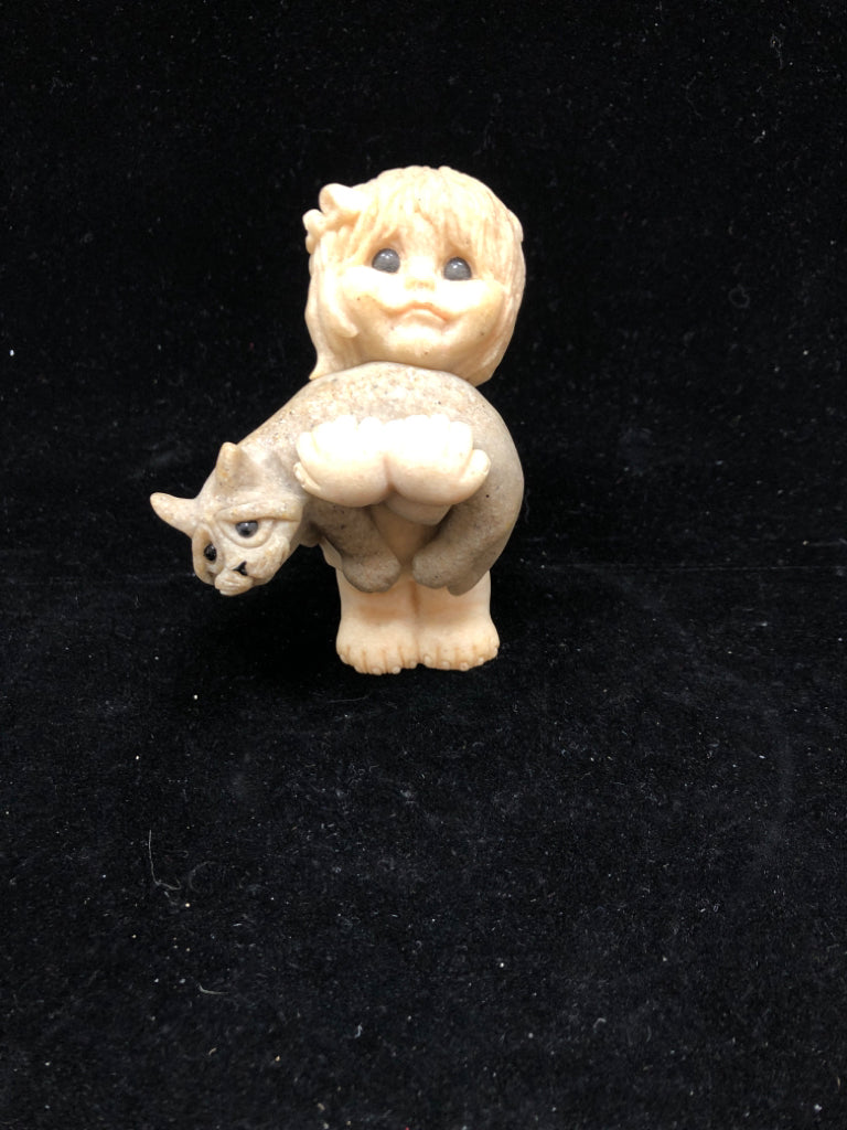 "HANDFUL OF LOVE" FIGURINE - QUARRY KIDS.