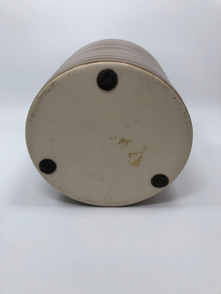 PURPLE GLAZED JUG.