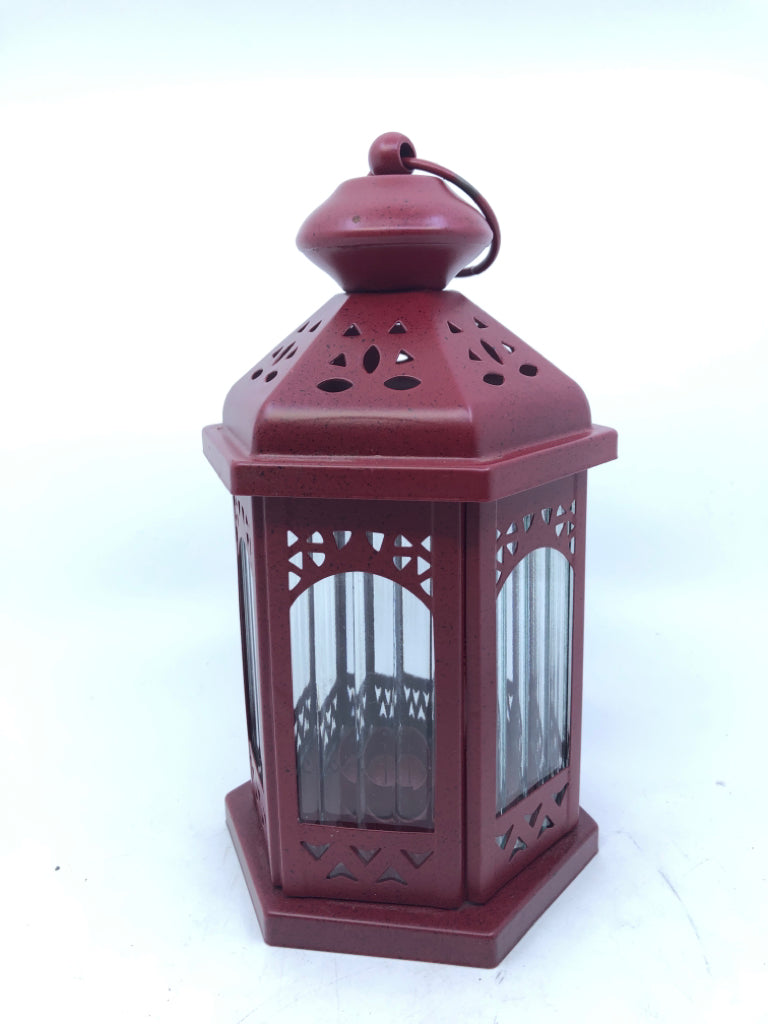 RED TEA LIGHT HOLDING LANTERN.